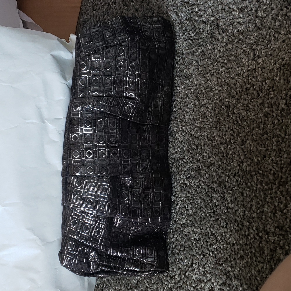 🌝Express Clutch Free With Purchase$25 Or More